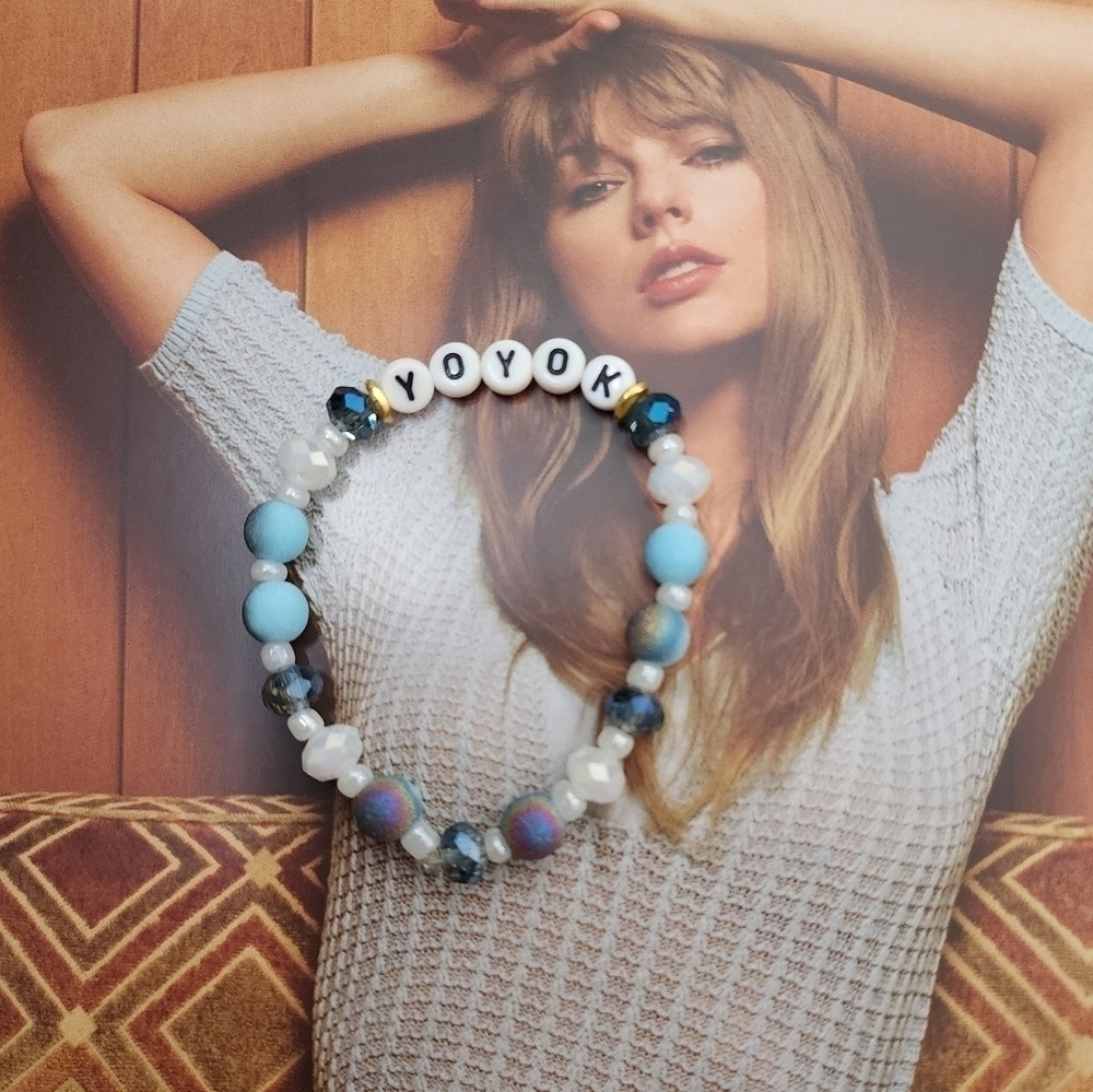 Taylor Swift Midnights Handmade Friendship Bracelet Set Of 10 - Picture 6 of 15